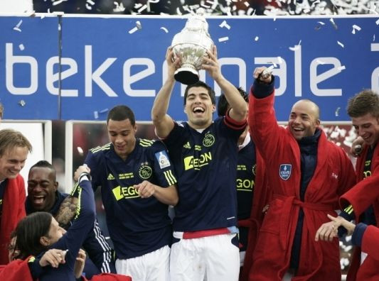 "Ajax" sakauj "Feyenoord", izcīnot Nīderlandes kausu