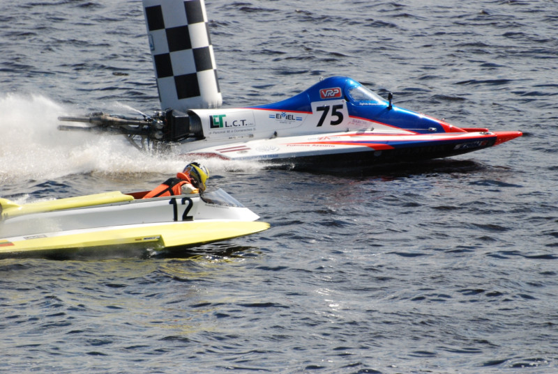 Jūrmalā noskaidroti Latvijas čempionāta 1. posma labākie ūdens motosportā