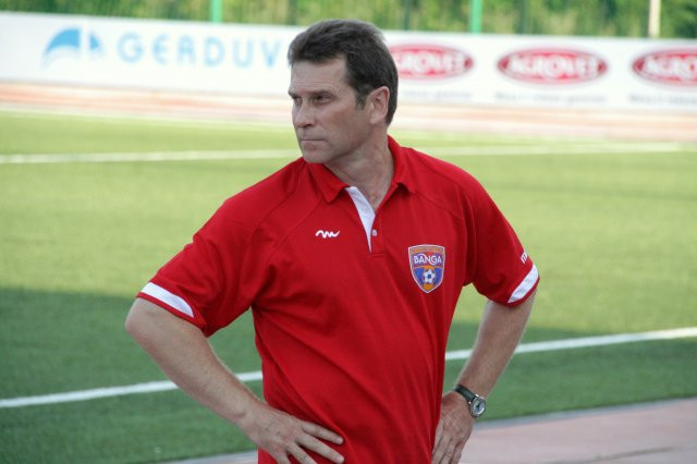 "Spartaka" treneris Narbekovs: "Tiesneši atļāva spēlēt tikai "Skonto""