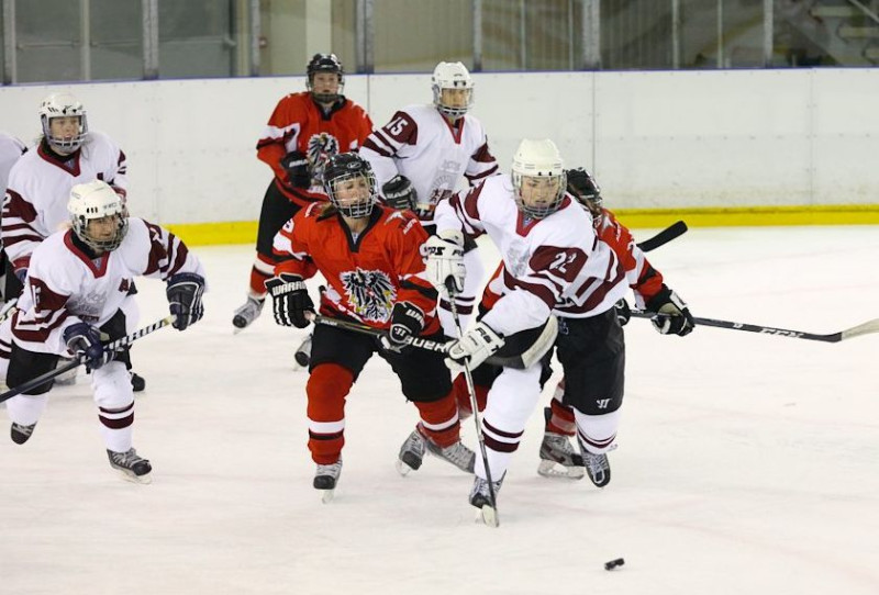 Sieviešu hokeja izlase kvalifikācijas turnīru noslēdz ar zaudējumu