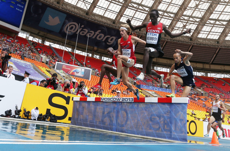 Kenijietis Kemboi - trīskārtējais pasaules čempions, Bondarenko triumfē augstlēkšanā