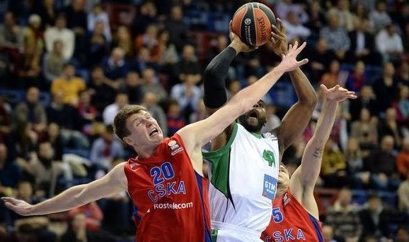 "Panathinaikos" pirmajā mājas spēlē uzvar "Lietuvos rytas", CSKA sarūgtina Danielsu