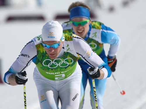 Zviedrija uzvar slēpošanas stafetē otro olimpiādi pēc kārtas