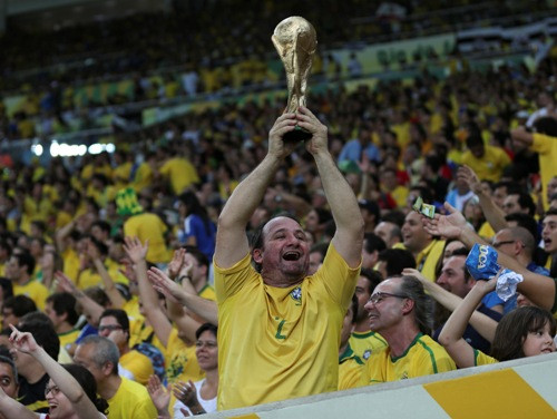 Lielākais pasaules sporta notikums klāt – futbola karnevāls Brazīlijā