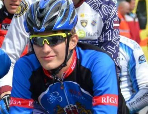 Eiropas čempionāts šosejas riteņbraukšanā sākas ar Latvijas junioru solo braucienu