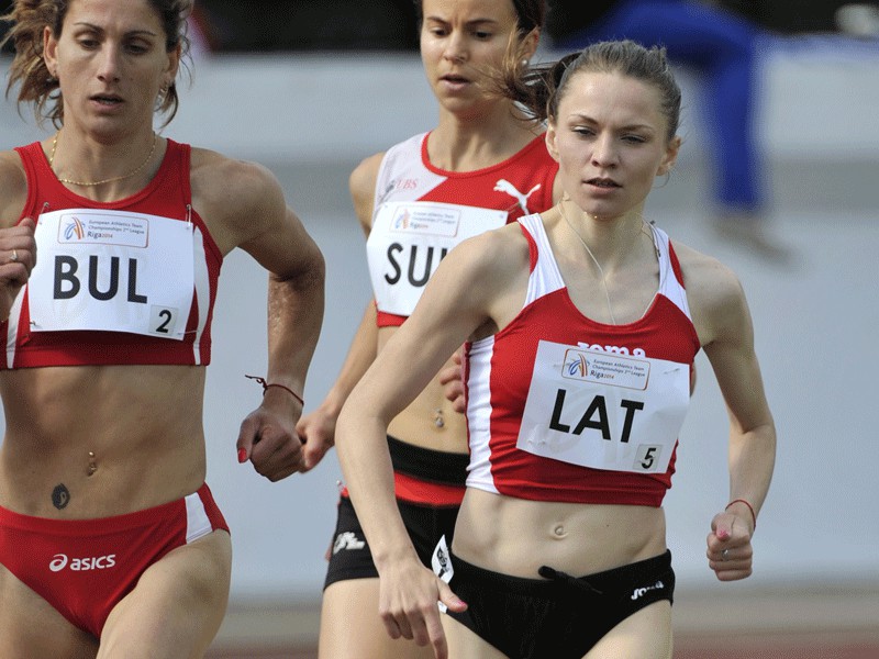 Jeļizarova iekļūst 3000 šķēršļu skrējiena finālā, Jurkevičs bez fināla 1500 metros