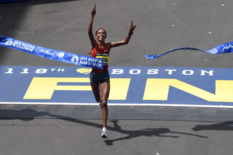 Trīskārtējā Bostonas maratona uzvarētāja Jeptū diskvalificēta uz diviem gadiem