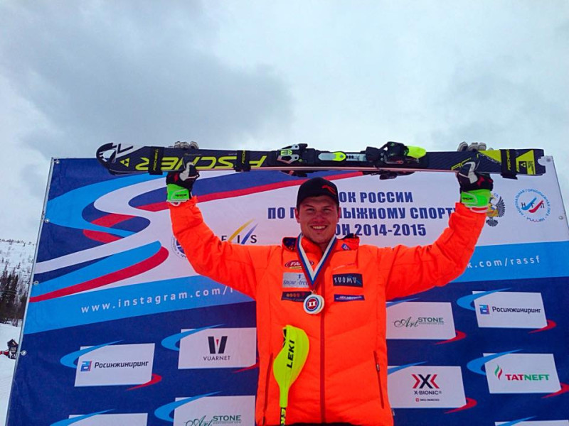 Kalnu slēpotājs K.Zvejnieks pasaules rangā slalomā jau 61.vietā, apsteidzot Kosteliču