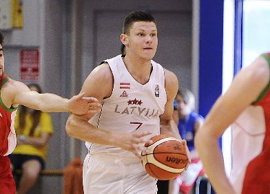 U20 basketbolisti vēlreiz piekāpjas Lietuvai
