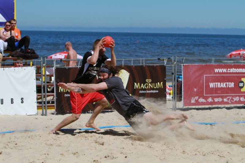 Ventspils smiltīs sestdien tiks noskaidroti Latvijas čempioni pludmales handbolā