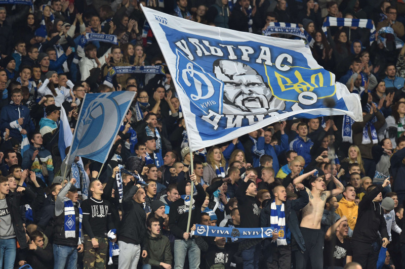 UEFA sodīs Kijevas "Dynamo" par fanu uzbrukumu mačā pret "Chelsea"