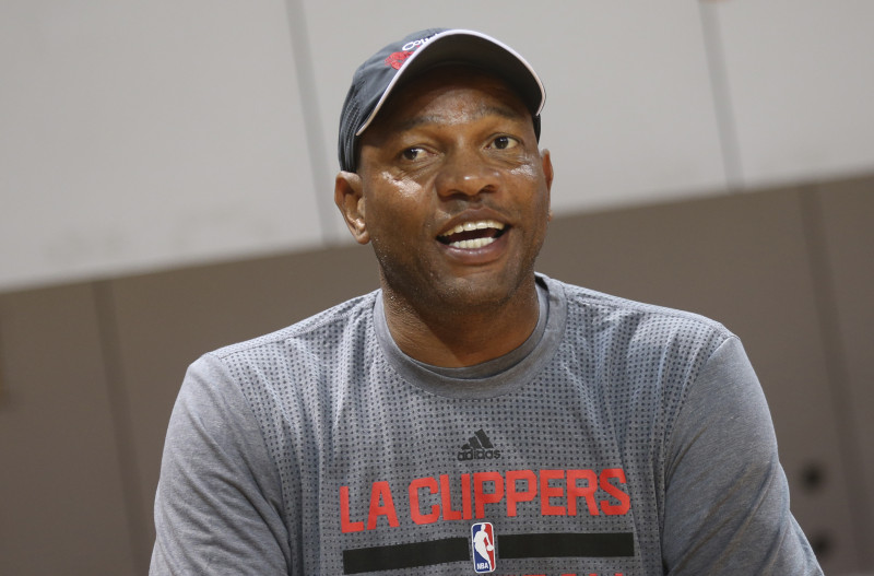 "Clippers" pagarina līgumu ar galveno treneri Riversu
