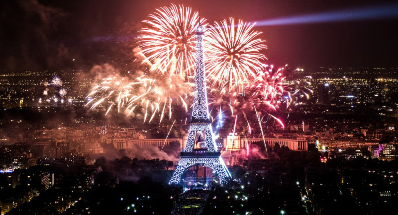 Parīzes vizītkarte un Francijas simbols- Eifeļa tornis