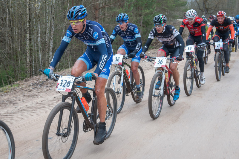 SEB MTB maratona jubilejas sezonas startu aizēno traģēdija