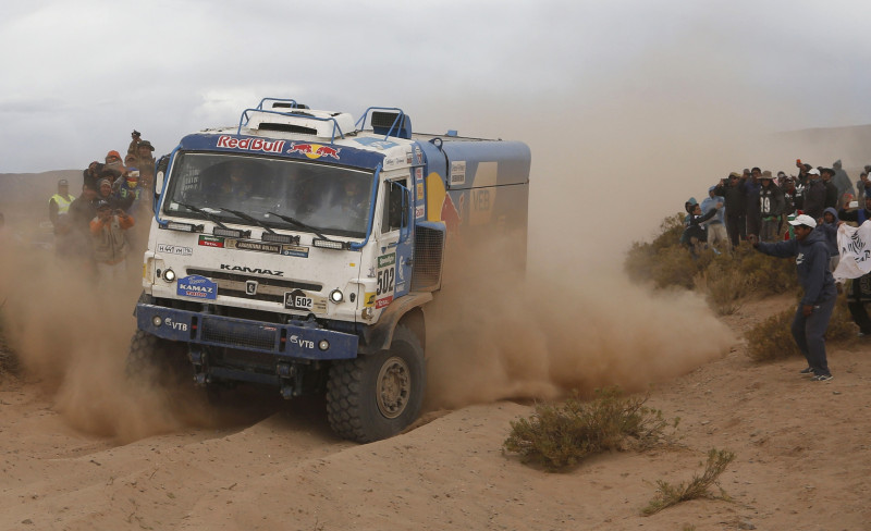 Slavenā "Kamaz" komanda naudas trūkuma dēļ varētu aiziet no Dakaras rallija