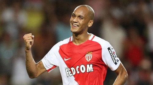 "Liverpool" par 50 miljoniem iegādājas "Monaco" pussargu Fabinju
