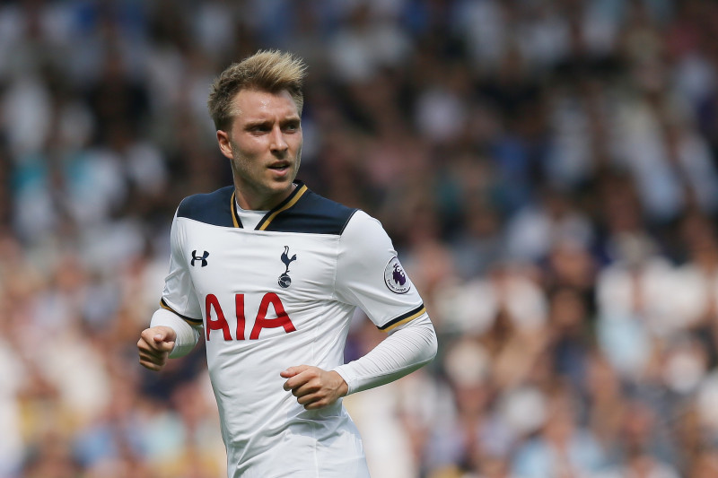 Eriksens pagarina līgumu ar "Tottenham"