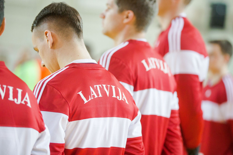 Uščina debijā – divas pārbaudes spēles pret Lietuvu