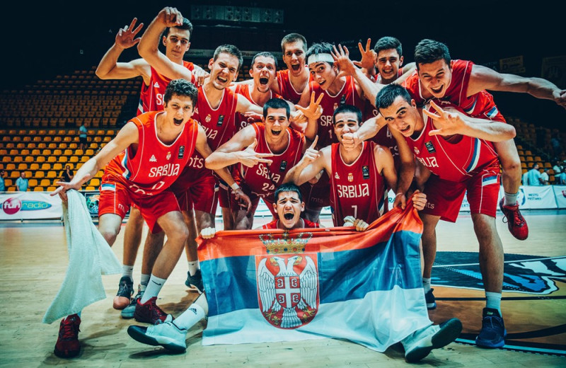 Serbijai pēc astoņu gadu pārtraukuma prestižais U18 tituls, Lietuvai bronza