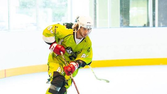 "OlainFarm" inline hokeja līgā uzvar "Pirāti", vērtīgākais spēlētājs – Maslovskis