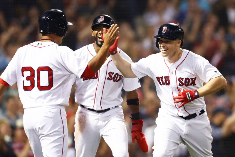 "Red Sox" izcīna 99. uzvaru sezonā un nodrošina vietu "play-off"