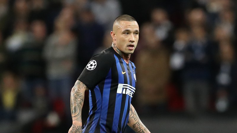 Milānas "Inter" pirms lielās spēles pret "Napoli" atstādina Naingolanu