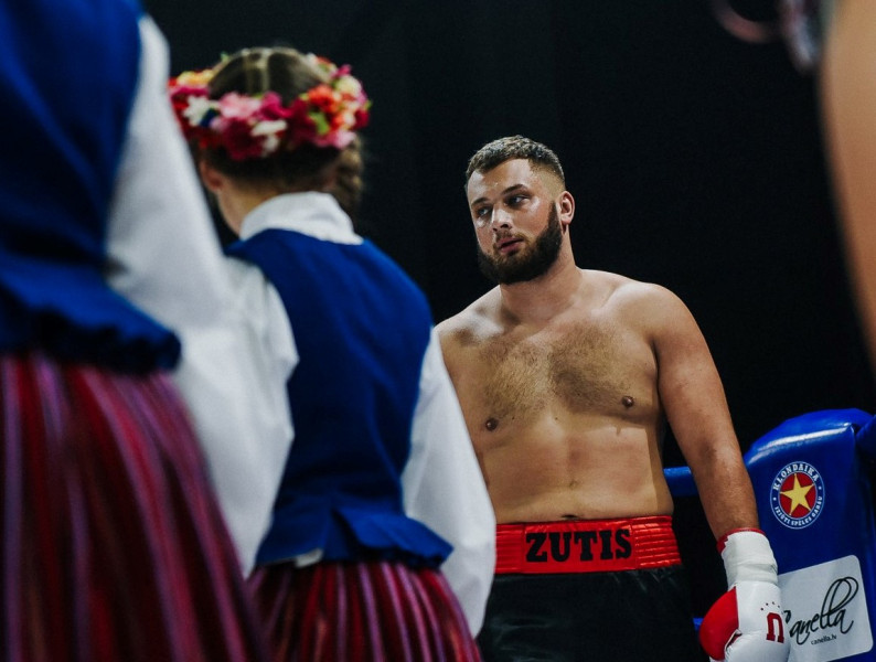 Kristaps Zutis savu nākamo boksa cīņu aizvadīs jūlijā Kandavā