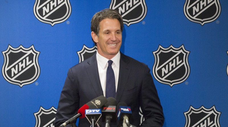 Šenehens paraksta sešu gadu līgumu un saglabās "Maple Leafs" prezidenta krēslu