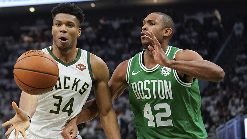 Horfordam karjeras spēle, "Celtics" uzvar izbraukumā un izlīdzina rezultātu sērijā