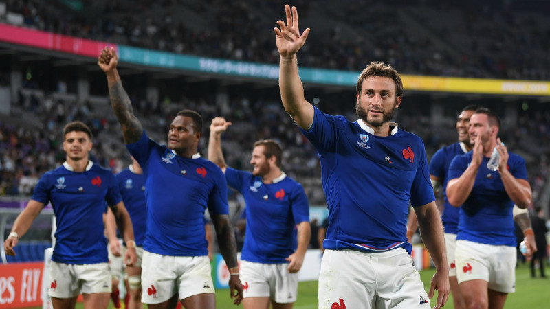 Cīņas "Nāves grupā" sākas ar dramatisku Francijas uzvaru