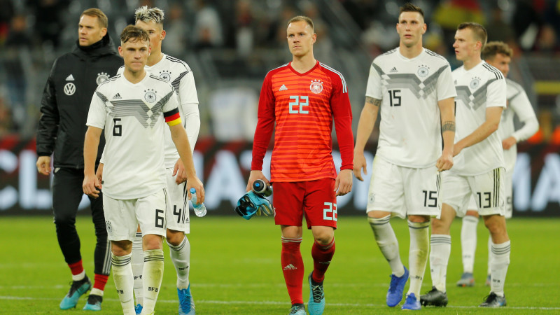 Vācija Dortmundē izlaiž divu vārtu pārsvaru un spēlē neizšķirti ar Argentīnu
