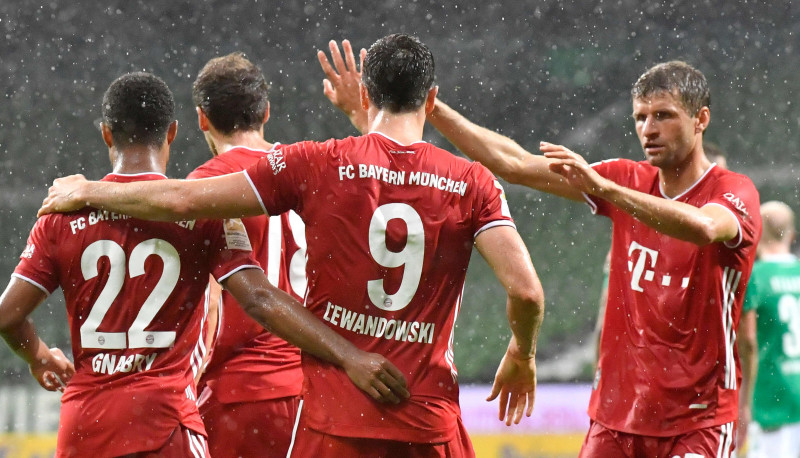 Minhenes "Bayern" –  Bundeslīgas čempione astoto gadu pēc kārtas