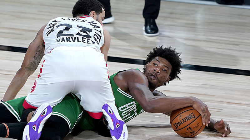 "Raptors" un "Celtics" varētu boikotēt play-off turpinājumu policijas vardarbības dēļ