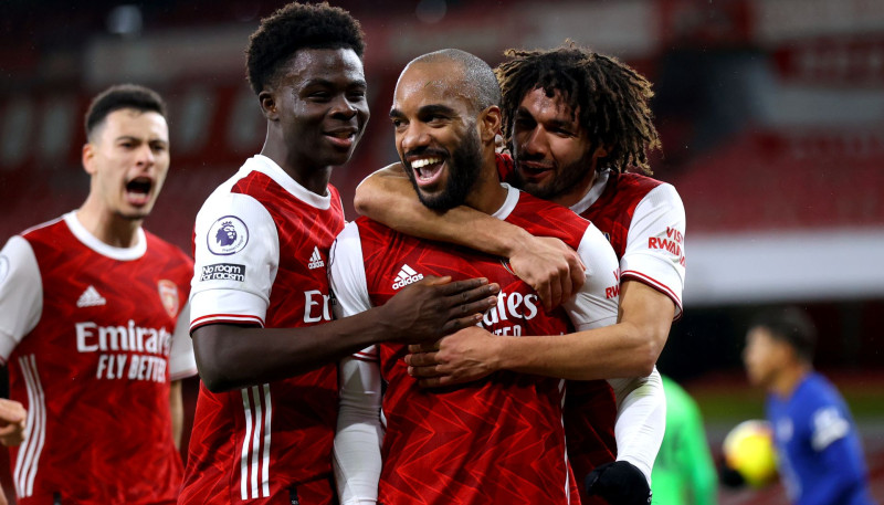 Drāma Londonā: ''Arsenal'' bez vairākiem līderiem uzvar derbijā