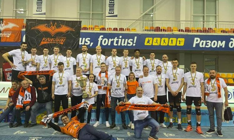 Krastiņa trenētā komanda trešo reizi kļūst par Ukrainas čempioni volejbolā
