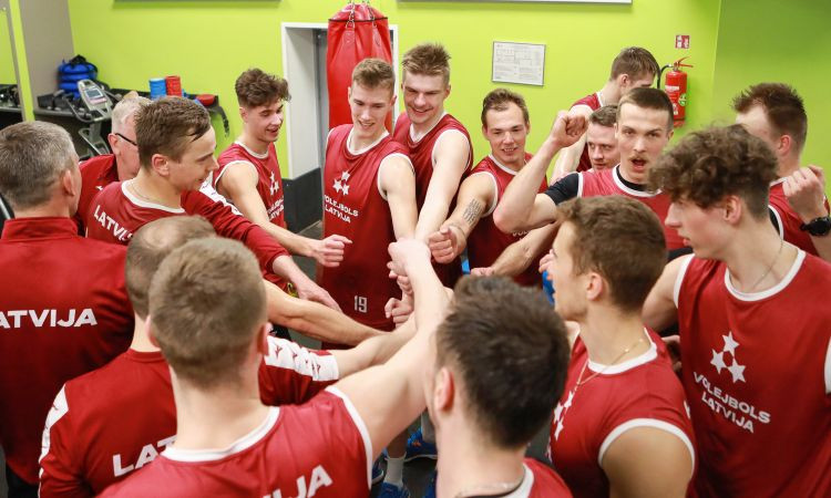 Bez Petrova un Egleskalna Latvijas volejbola izlase sāk gatavošanos Zelta līgai