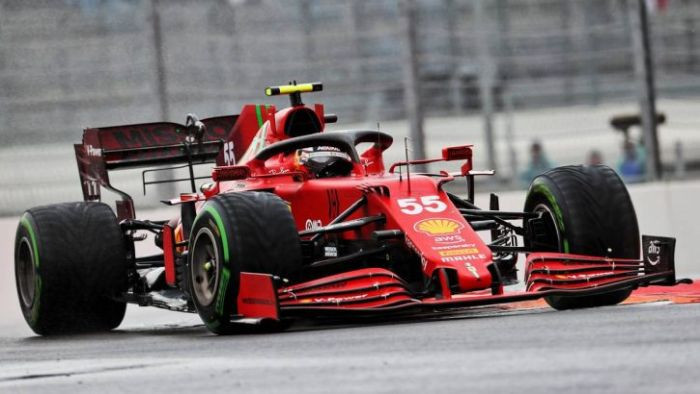 "Ferrari" pilots Sainss Turcijas GP startēs no pēdējās vietas