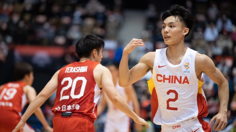 Ķīnas basketbolisti viesos vēlreiz piesmej Pasaules kausa rīkotāju Japānu
