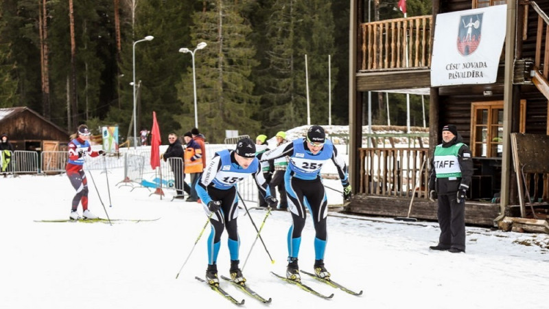 Nestartējot olimpiešiem, Latvijas čempionātā slēpošanā parādās iespējas citiem