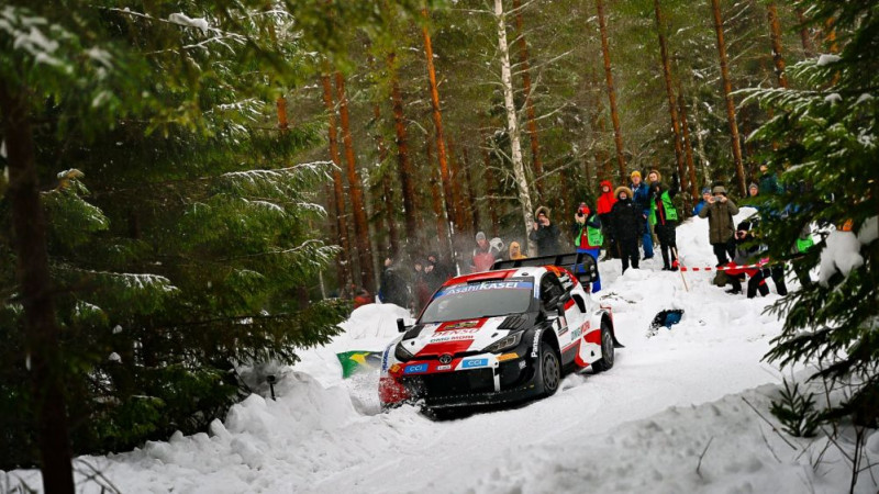 Rovanpera uzvar Zviedrijas rallija shakedown, Noivils iestrēgst kupenā