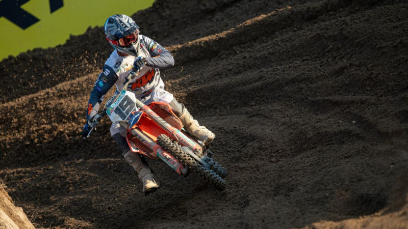 Olsens pēc kritiena Latvijas MXGP posmā atrodas mākslīgajā komā