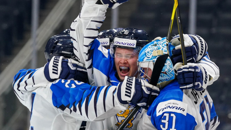 Ar vieniem vārtiem pietiek Somijas hokejistu iekļūšanai finālā