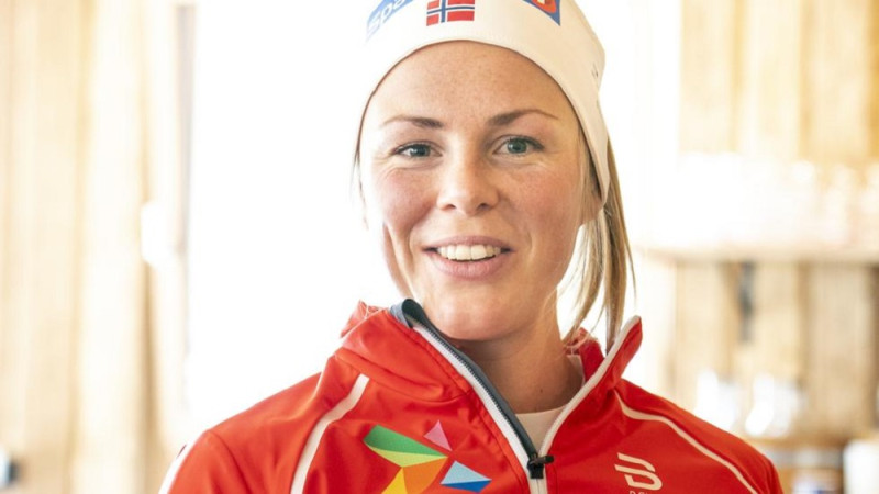Izstājusies "Tour de ski" kopvērtējumā 3.vietā esošā norvēģiete Kalvo un zviedriete Dāla
