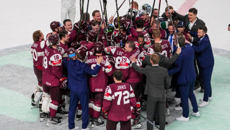 Vēsturiska diena: Latvija pret Kanādu cīnīsies par vietu PČ finālā