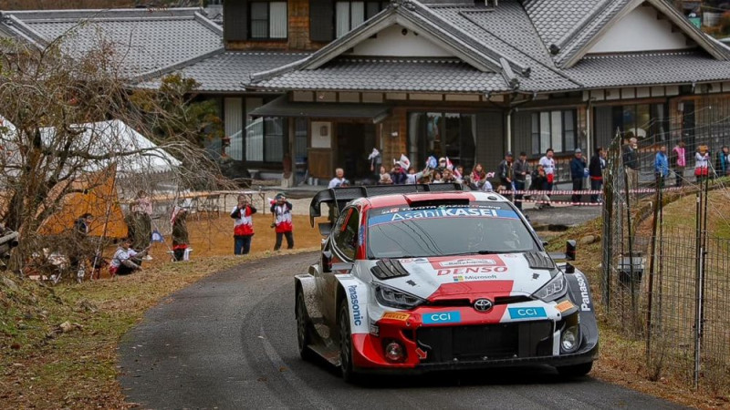Evanss uzvar Japānas rallijā un kļūst par šīs sezonas WRC vicečempionu
