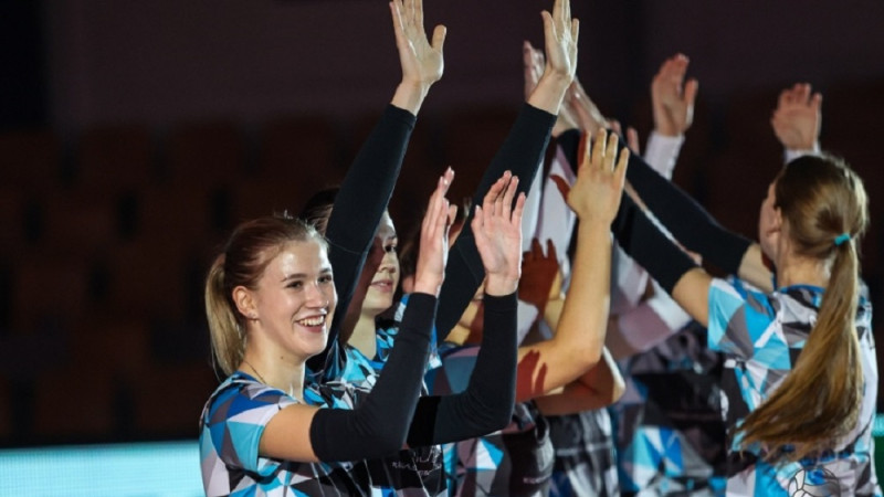 Piecām sporta skolām uzvaras Latvijas kausā volejbolā jauniešu grupās