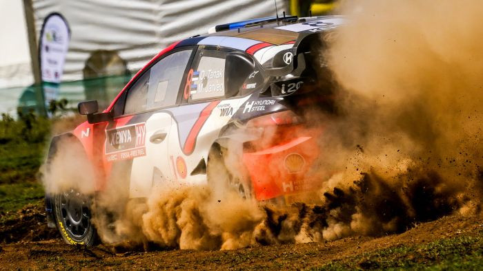 WRC ekipāžas Kenijā sagaida safari piedzīvojums