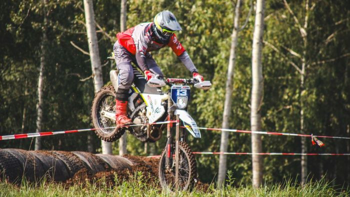 Baltijas enduro čempionātā Kupišķos latviešu braucējiem uzvaras vairākās klasēs