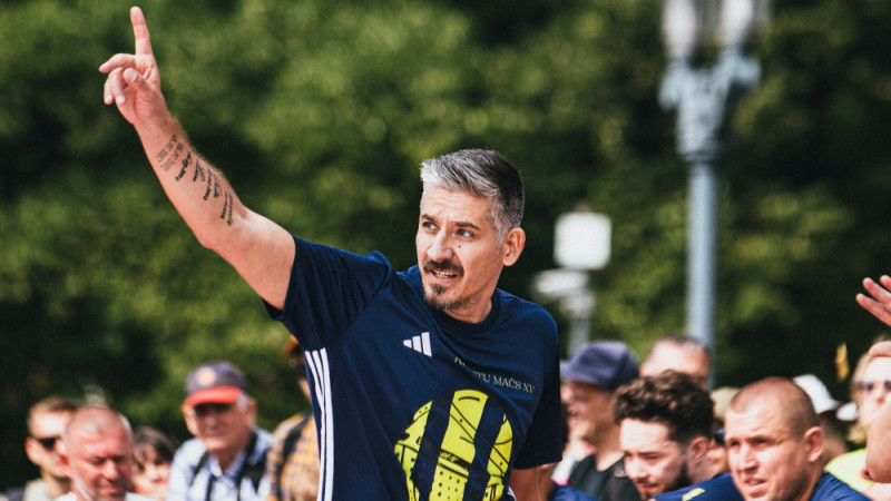 Laiks pašam rādīt, ko var: pēc astoņu gadu pārtraukuma Valters meklē basketbola kedas