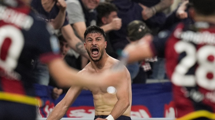 Milānas "Inter" klūp kompensācijas laikā, cīņa par Itālijas titulu sākas no jauna
